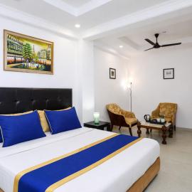 Mauryan Signature hotel Near Yashobhoomi, hotel en Nueva Delhi