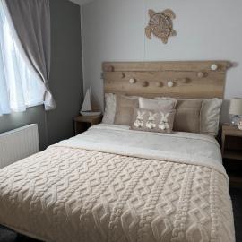 Big Boss Caravan-Camber Sands,Sleep 8, Free Wi-Fi, Netflix, Parking, hotel a Camber