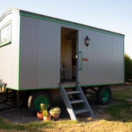 Galahad - Shepherd's Hut, hotel in Northrepps