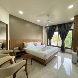 V Club, khách sạn ở Bhuj
