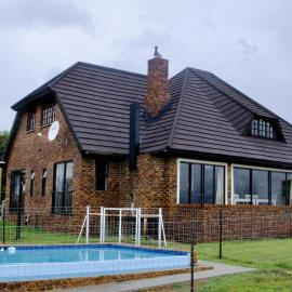Vaal Dam Getaway, hotel di Deneysville