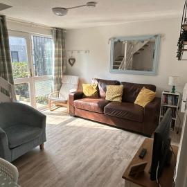 20 Strawberry Hill cosy cottage sleeps 5, hotel Hayle-ban