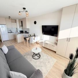 SkyPort Gdansk Apartment I by JumpInHere