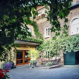 Ferienhaus Schwaab-Scherr, Nähe Bernkastel, mit gratis ÖPNV-Ticket, Parkplätzen und Fahrradgarage