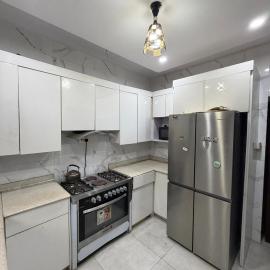Iseri में, होटल 3 Bedroom Flat Short Let