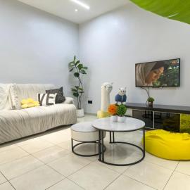 668 Homestay
