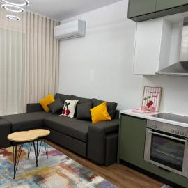 White Apartment, hotel in Kamëz