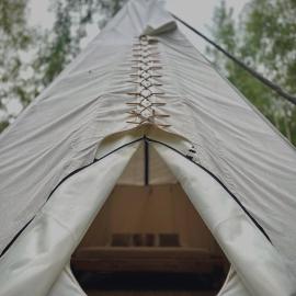 Bonair Tipi Village I Glamping, hotel v mestu Călăţele