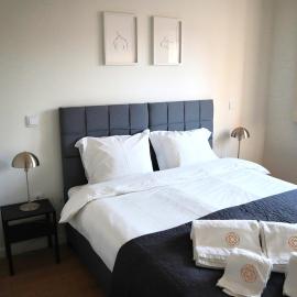 2 BR Apartment Metro 2 Min Porto 15 min Parking, hotel in Senhora da Hora