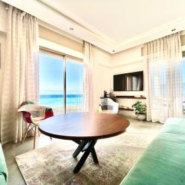 360 Oceanfront & Sunset View Condo - Terrace & 2BR, viešbutis Tanžere