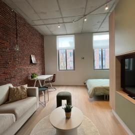 Bree में, होटल Bright apartment in Bree with terrace
