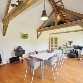 B&B Zinnen en Minnen，Herselt的飯店