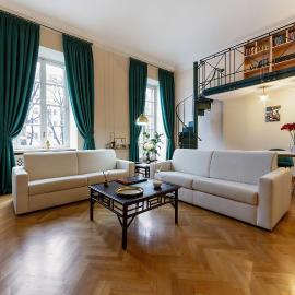 La casa di famiglia - luxury apt in centre with parking by home a porter, hotell Torinos