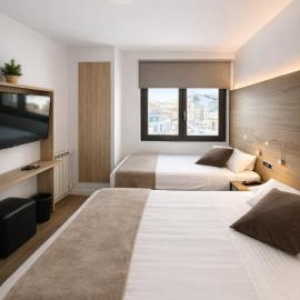 Hotel Les Neus, khách sạn ở Pas de la Casa