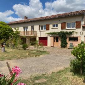 L'ESCAPADE, Gite rural en ville! Famille, amis, travail, hotel em Albi