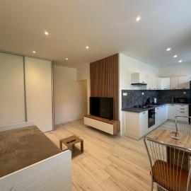 Sereď Modern Studio, ξενοδοχείο σε Seredʼ