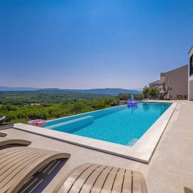 Villa ELEVATION, hotel di Vrh