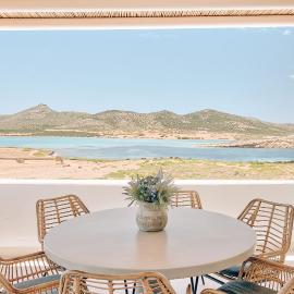 Antiparos Thea
