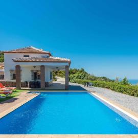 Villa Dajabe Sayalonga by Ruralidays, hotel a Sayalonga