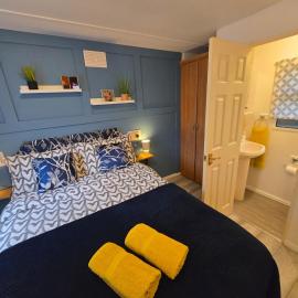 Unique Caravan with Outdoor Space, hotel en Ballantrae