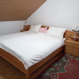 Zimmer mit Doppelbett