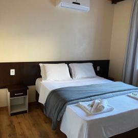 Hotel Estrela, hotel in Cruz Machado