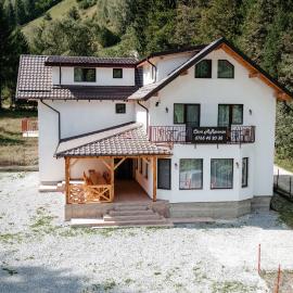 Armonia -Rucar, Hotel in Podu Dîmboviţei