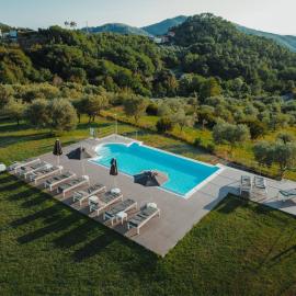 Appartamenti Borgo San Pietro, готель у місті Дейва-Марина