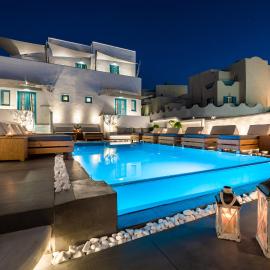 Evgenia Villas & Suites by Calm Collection – hotel w Firze