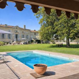 Splendide Domaine du Galet, entre vignes et rivière