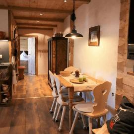 Mountain Dream mit Sauna in Inzell، فندق في انزل