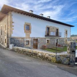Casa de Postas - Nuevo establecimiento, hotel in San Mamés de Meruelo