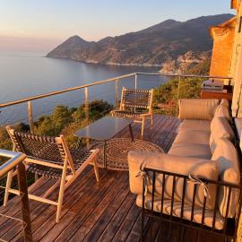 Large period house with panoramic view, hotel a Canari