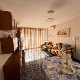 Apartamento 1 línea de playa + Parking! Salou