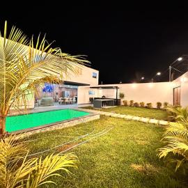 Modern house with pool in Ica