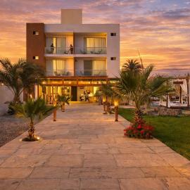 Mystic Paracas Hotel & Glamping, hotel in Paracas