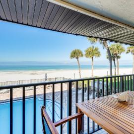 Beachfront! Indian Rocks Beach Condo w/ Balcony