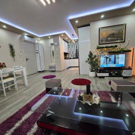 Home Sweet Home, hotel u gradu 'Lushnjë'