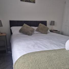 5 bedroom house - Cheshire Oaks, Hotel in Ellesmere Port