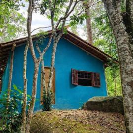 Casa na Mata - 2 min da Praia de fora com WiFi