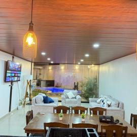 Pool house, garden, grill, hotel di Ica