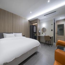 대구 동대구역 하운드 대구동대구역, hotel a Tongdaegu-yŏk
