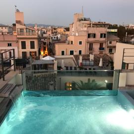 Petit Palace Hotel Tres