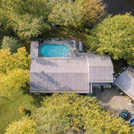 River Retreat- Hot tub-Games-BBQ-Bonfire-Sleeps 14, hotel en Tweed