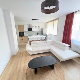 Spacieux appartement quartier Coty, hotel in Le Havre