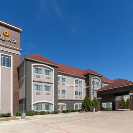 La Quinta by Wyndham Kyle - Austin South, hotel u gradu Kajl
