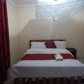 EasyNest, hotel Kinoo városában