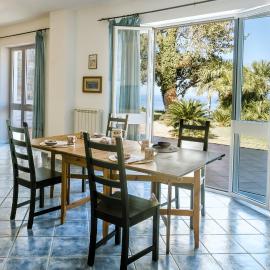 Casa del passero - Villa with Infinity Garden and Sea View – hotel w mieście Forio d'Ischia