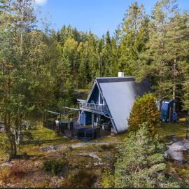 Trekanthytte, hotel en Moss