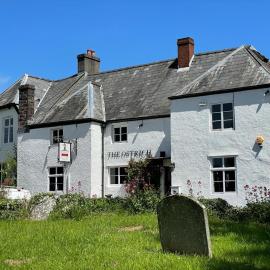 Self Contained Apartment - The Ostrich Inn, Newland, hotel en Newland